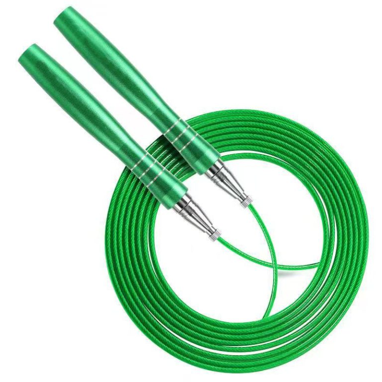 Achieve peak fitness with our high-quality digital speed jump rope. Perfect for effective home exercise and skipping, its durable PVC, steel, and rubber construction ensures longevity, while the digital display helps you monitor your reps and calorie burn.