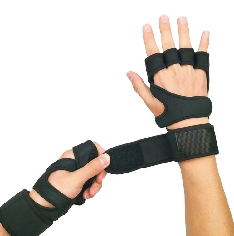 Custom Logo Anti-slip Hand Grip Weightlifting Fitness Safety Palm Support Protector Gloves
